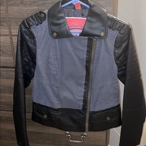 Woman’s Small gray and black Jacket